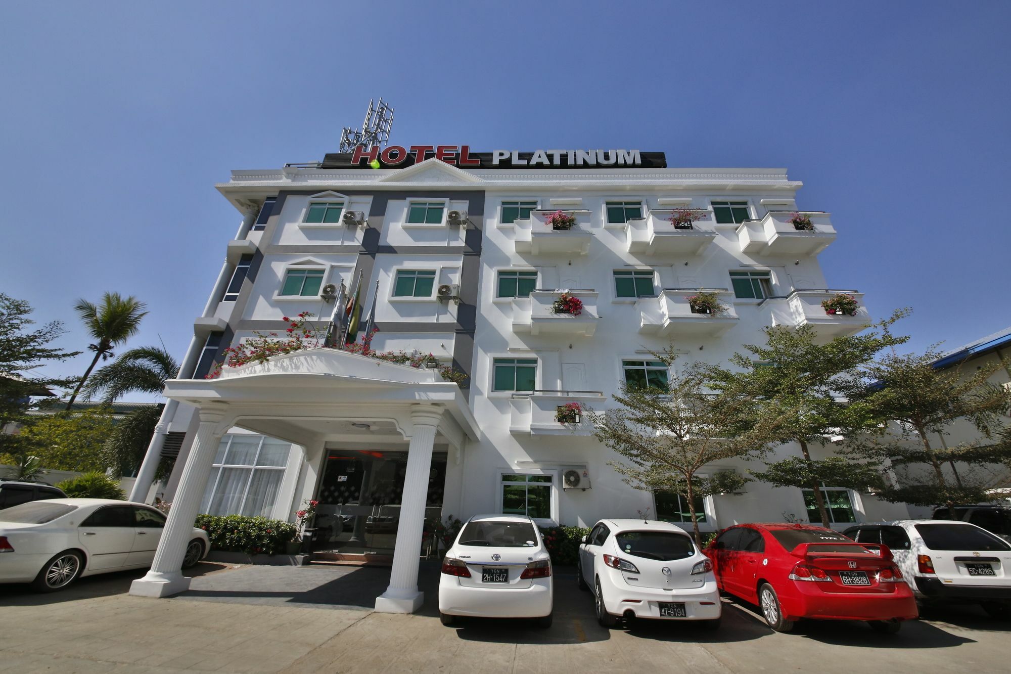 Hotel 72 Yangon Exterior foto
