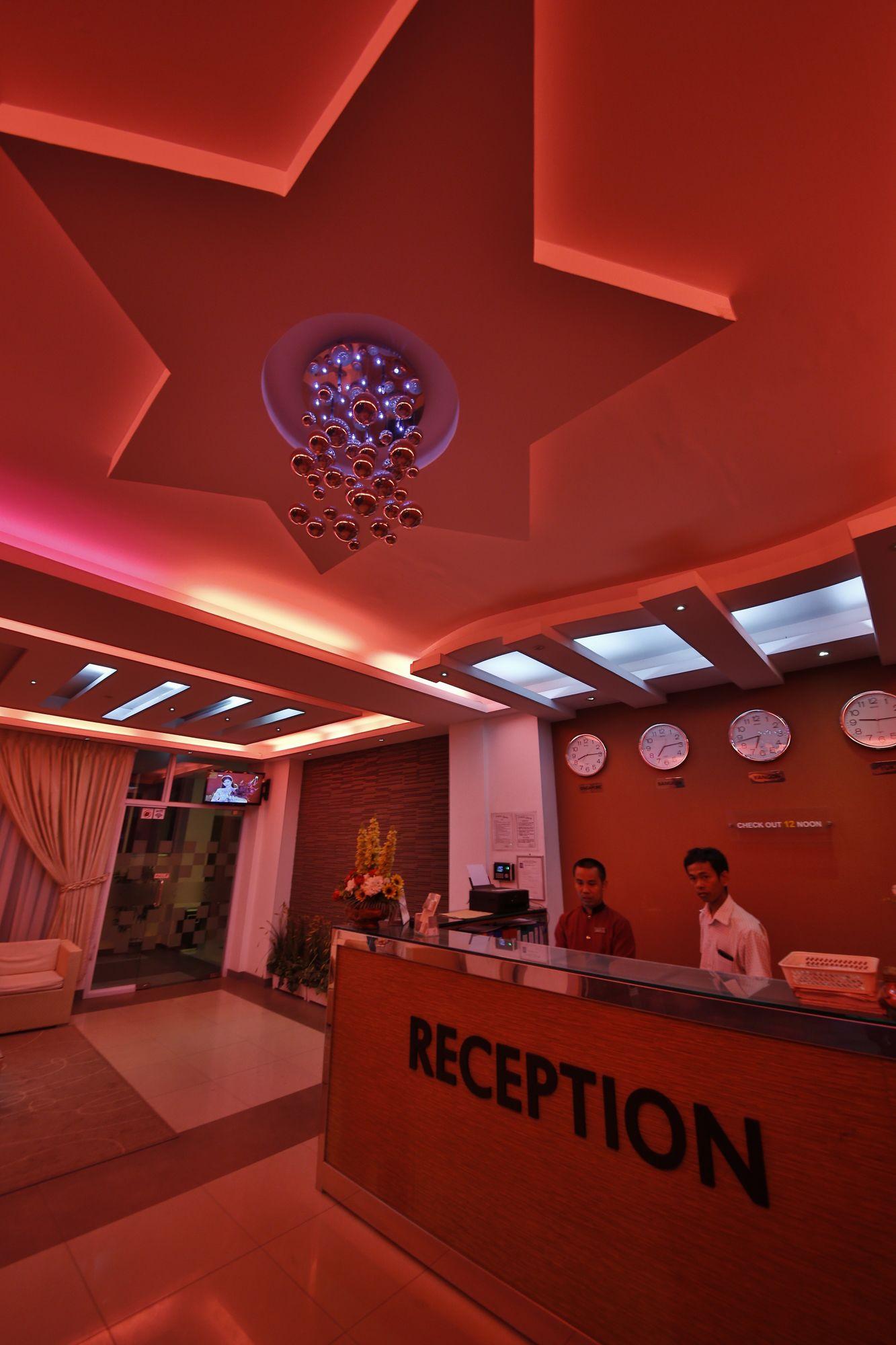 Hotel 72 Yangon Exterior foto