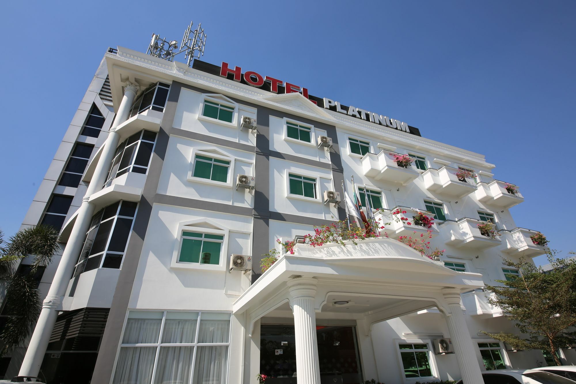 Hotel 72 Yangon Exterior foto
