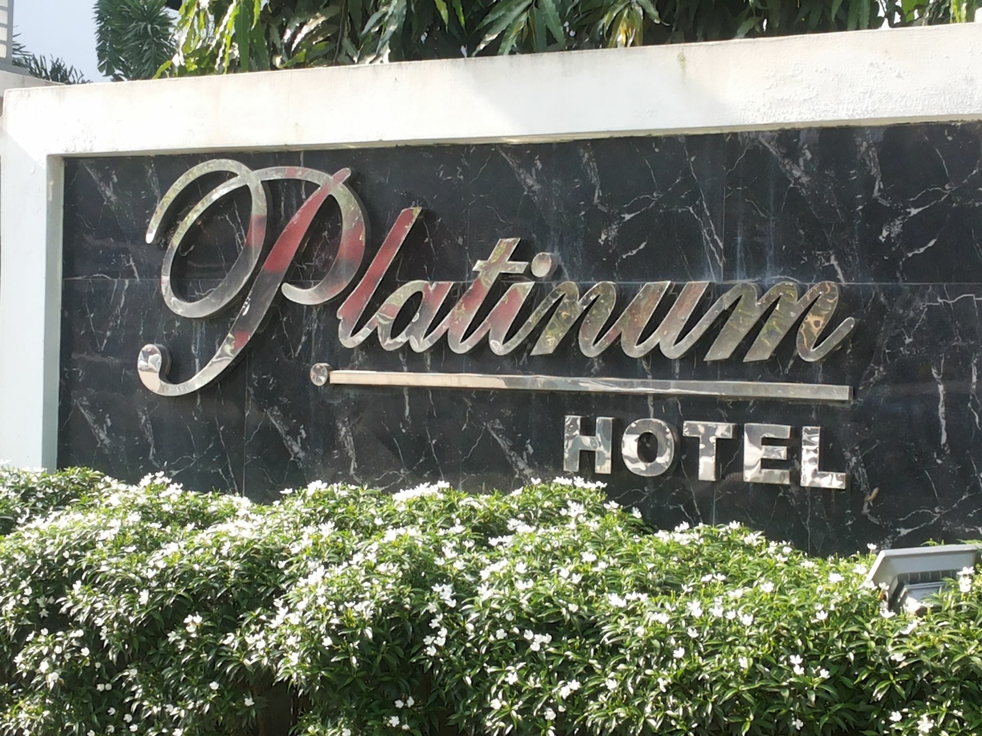 Hotel 72 Yangon Exterior foto